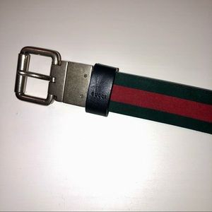 Gucci suede belt with minimal silver buckle